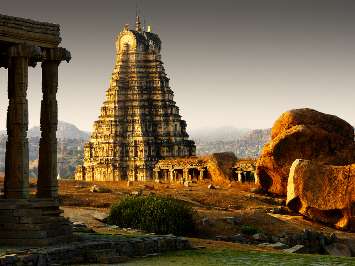 5 must-visit heritage sites in South India you must visit