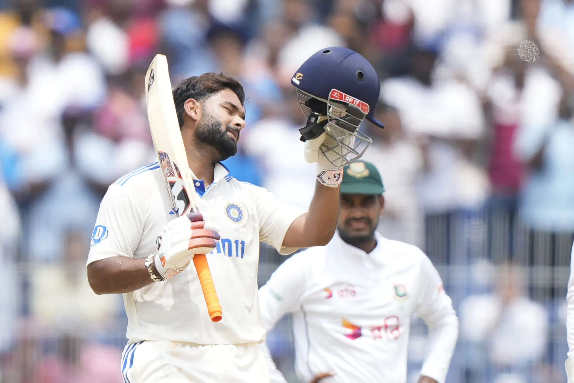 Rishabh Pant reminds everyone why he is special