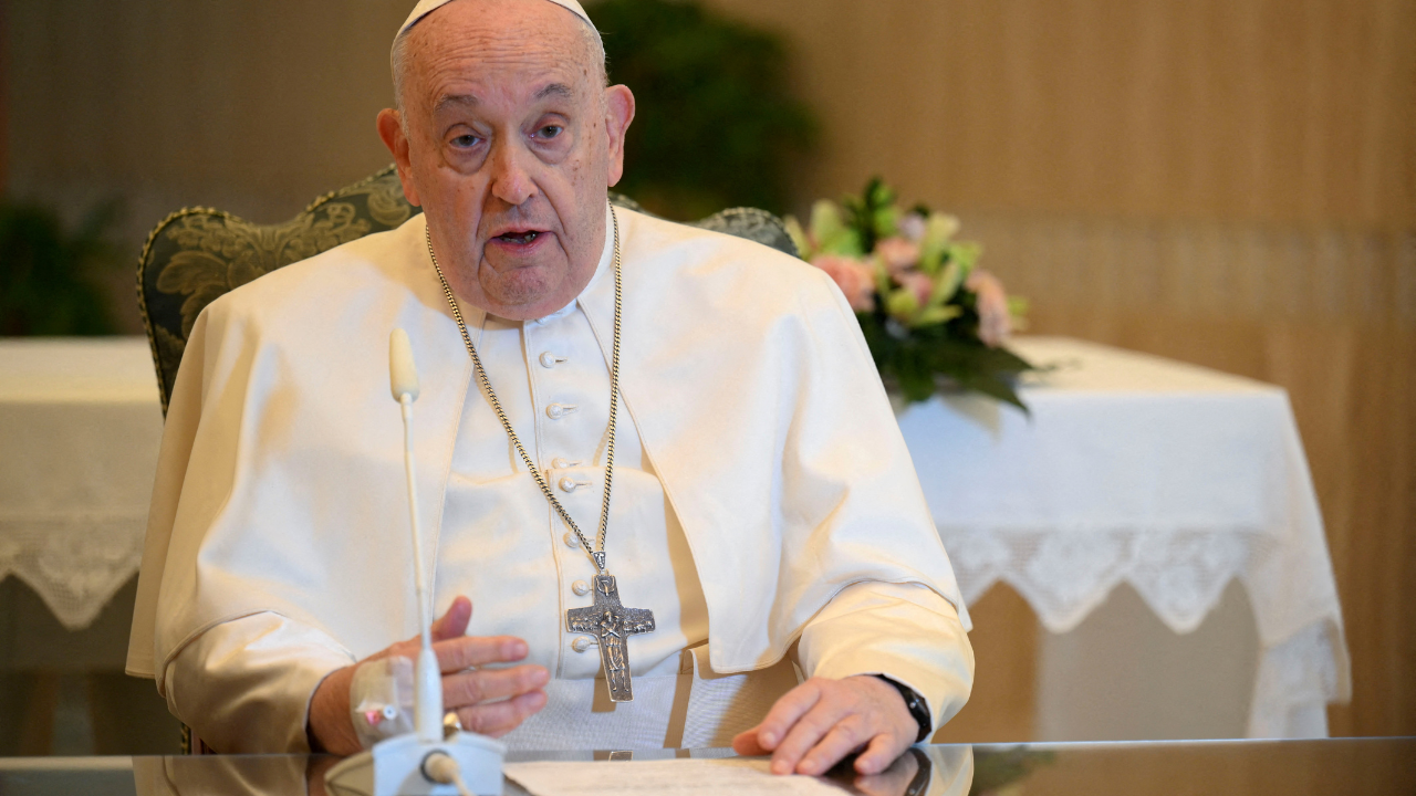 Pope condemns killing of Honduran environmental activist