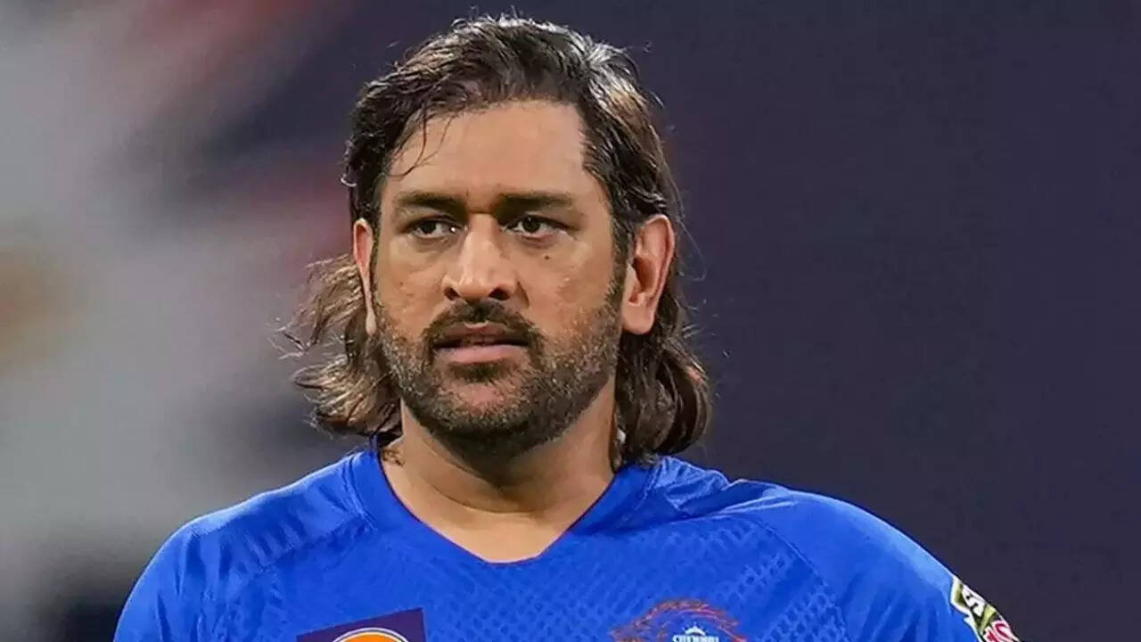 'Bewakoof tu nahi, mai hu': Dhoni after bowler ignores advice