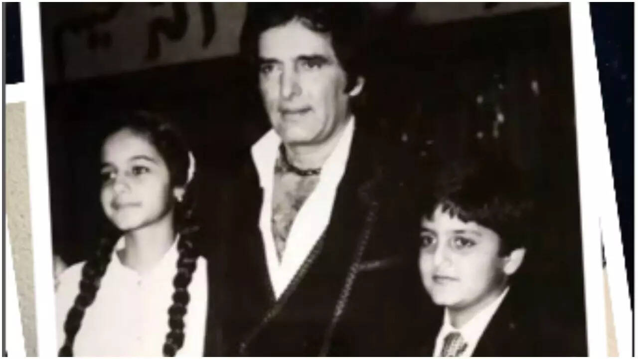 Fardeen pays tribute to Feroz Khan on birth anniversary