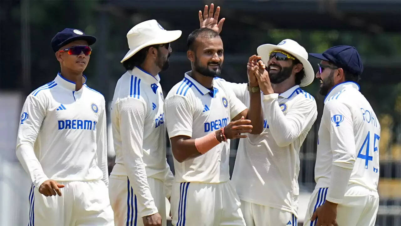 Witnessed a different level of dedication from Rohit, Kohli: Akash Deep