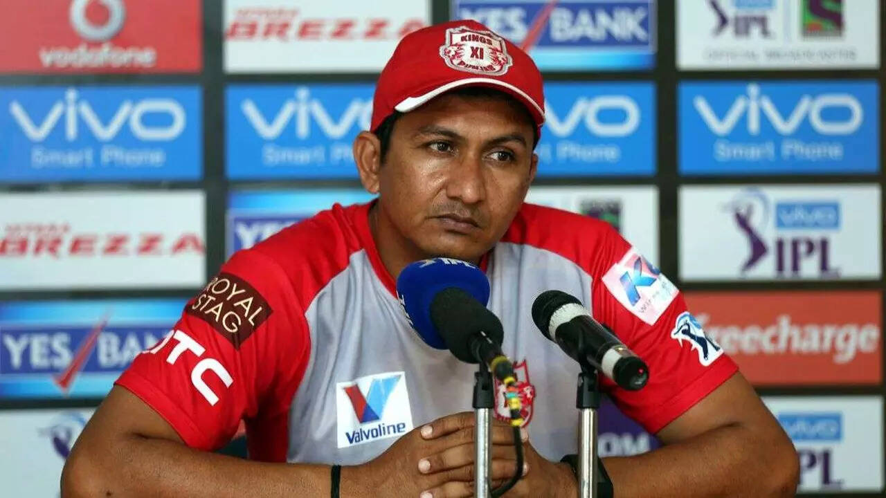 Punjab Kings part ways with Sanjay Bangar