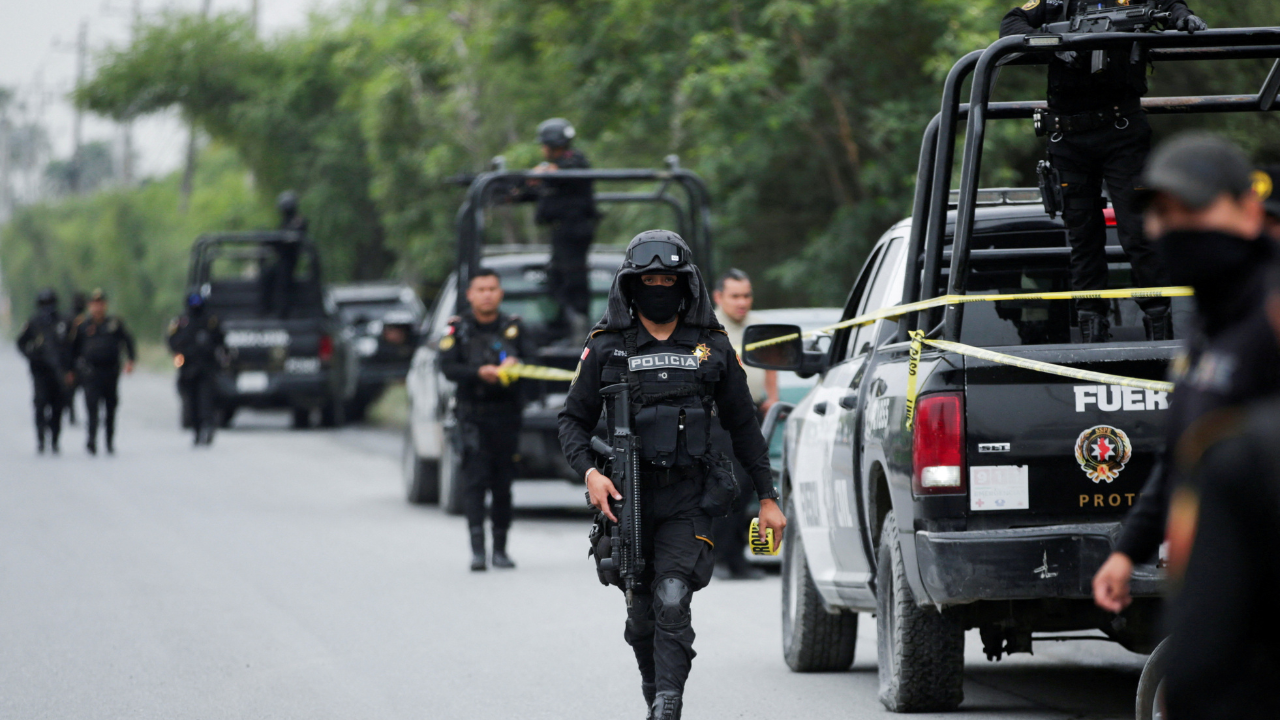 Shootout in Mexico: 11 armed attackers killed in police confrontation