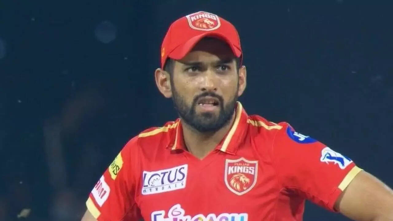 Zimbabwe's Raza hails impact of franchise cricket on lower-ranked nations