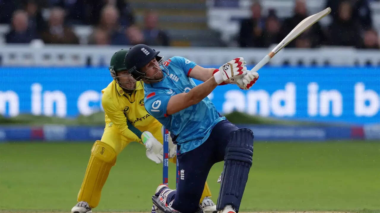 England hammer Australia to level ODI series after Livingstone blitz