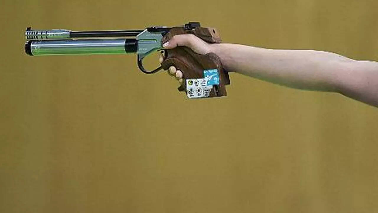 India shooter reports late, misses potential medal at Jr World C'ships