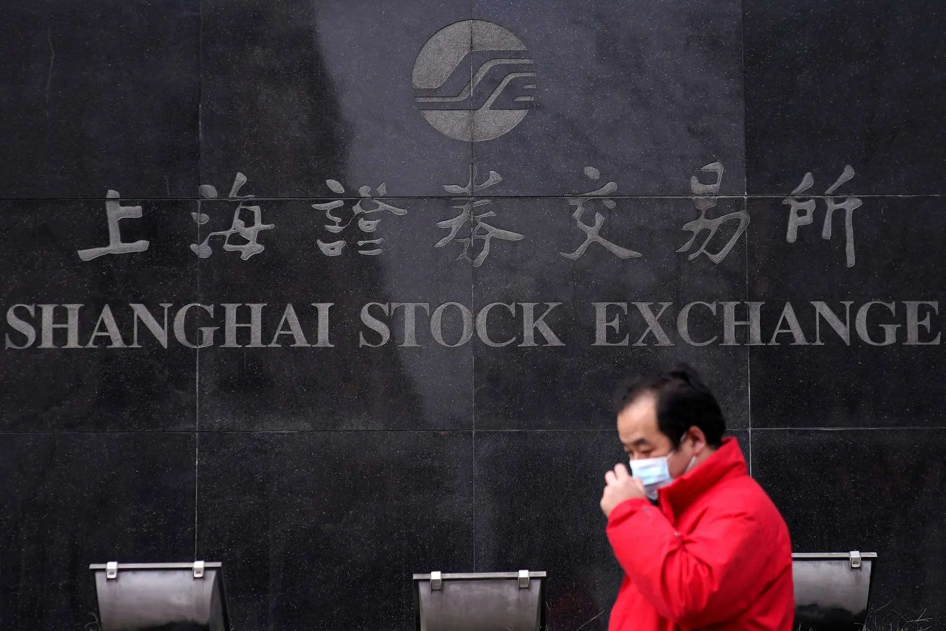 FOMO grips China stock buyers on ‘epic’ trading day before break