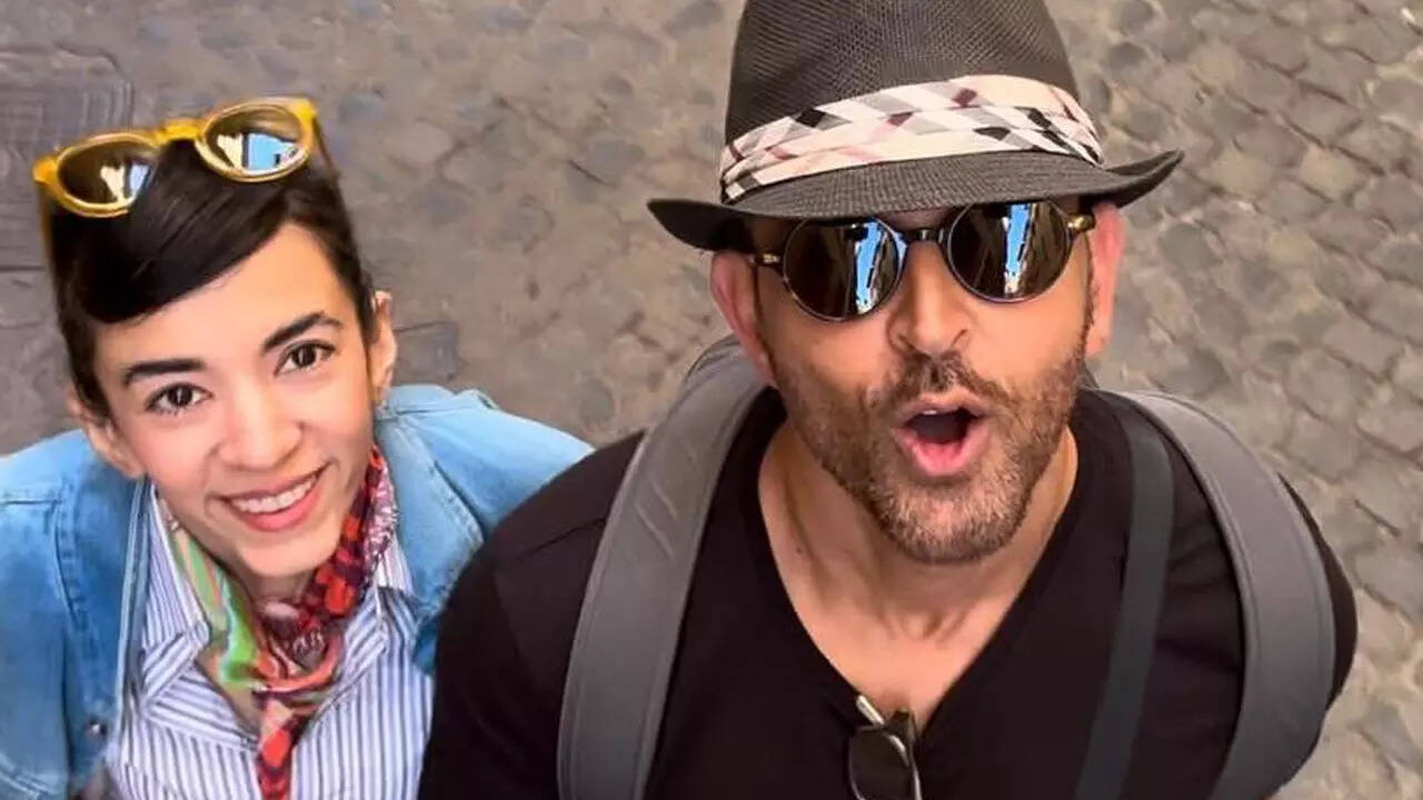 Hrithik's adorable post for Saba on 3rd anniversary