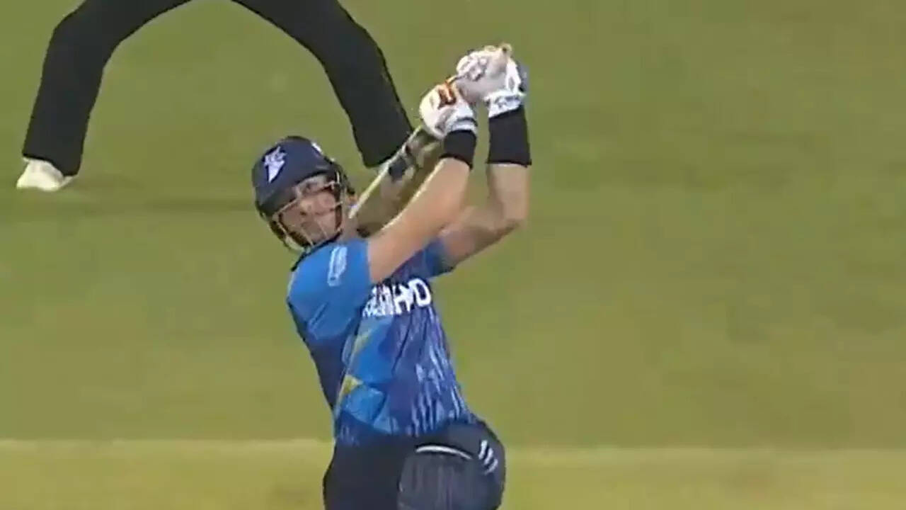 Guptill's brutal six sends commentary box glass crashing