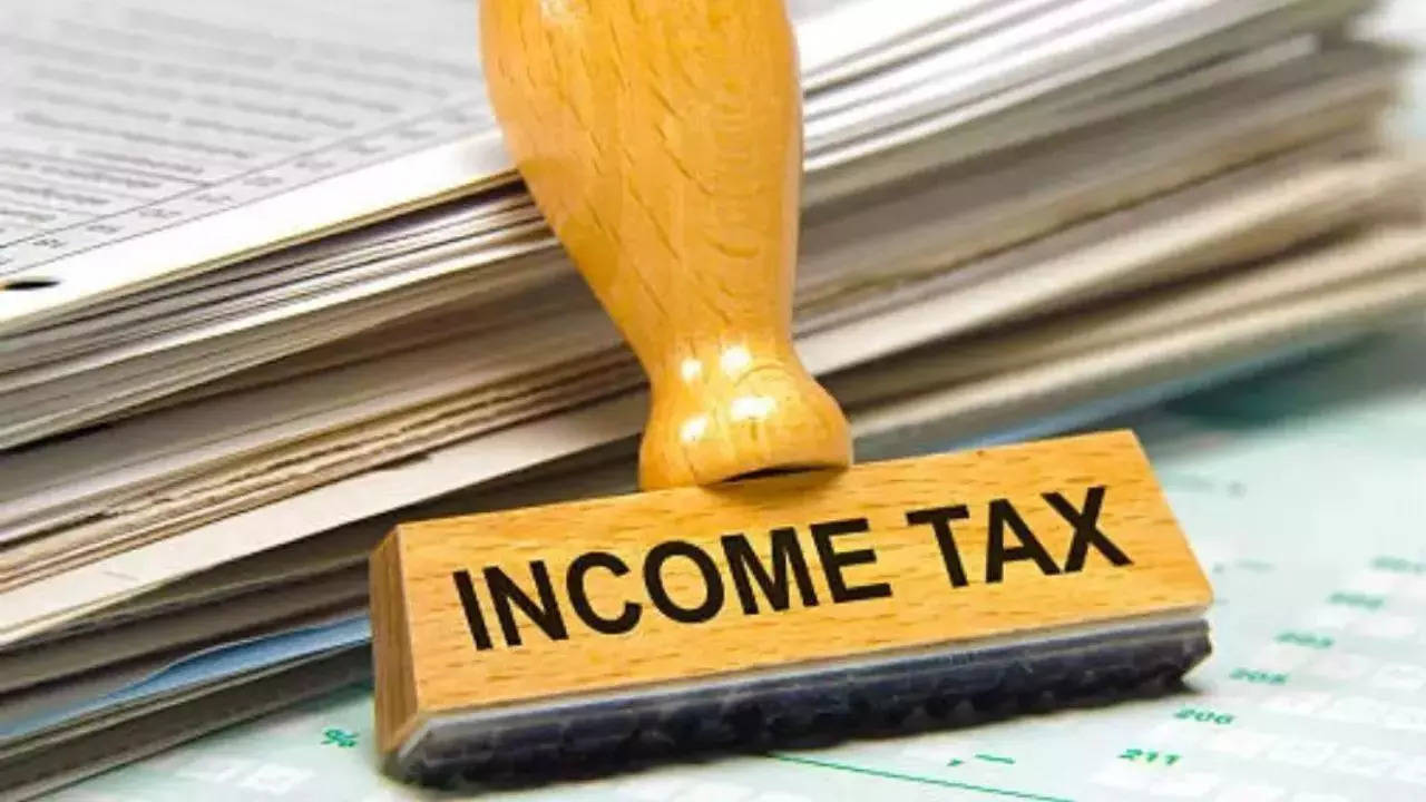 The Headlines – SC overturns HCs, allows Income Tax department to reopen 90,000 cases