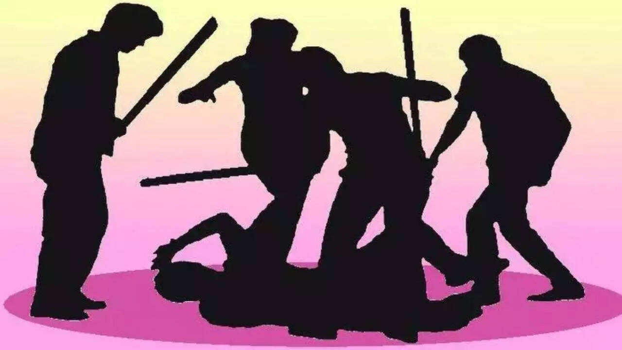 Bengaluru store staff assault 52-year-old for asking them to learn Kannada