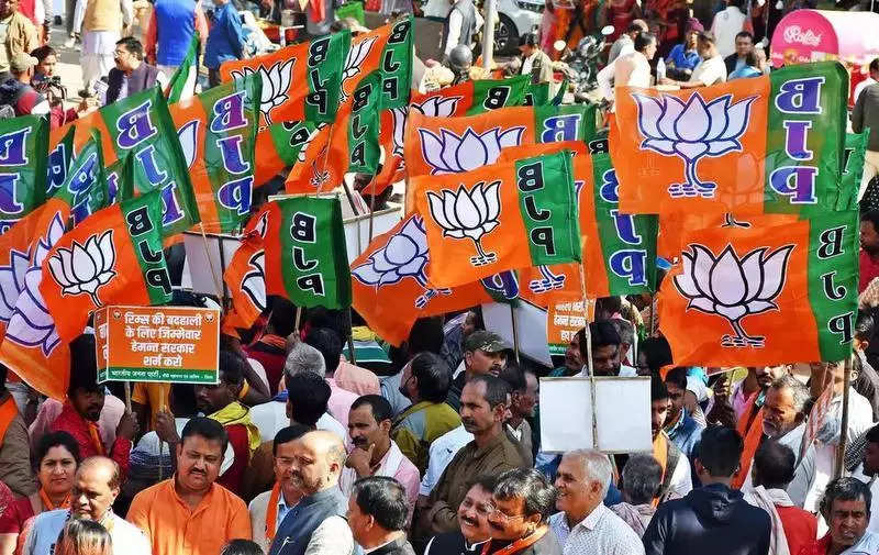 BJP eyes 1 lakh membership from Old City