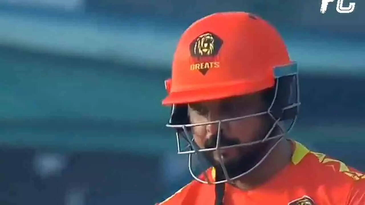 Watch: Sreesanth brings back memories of rodeo style six in LLC