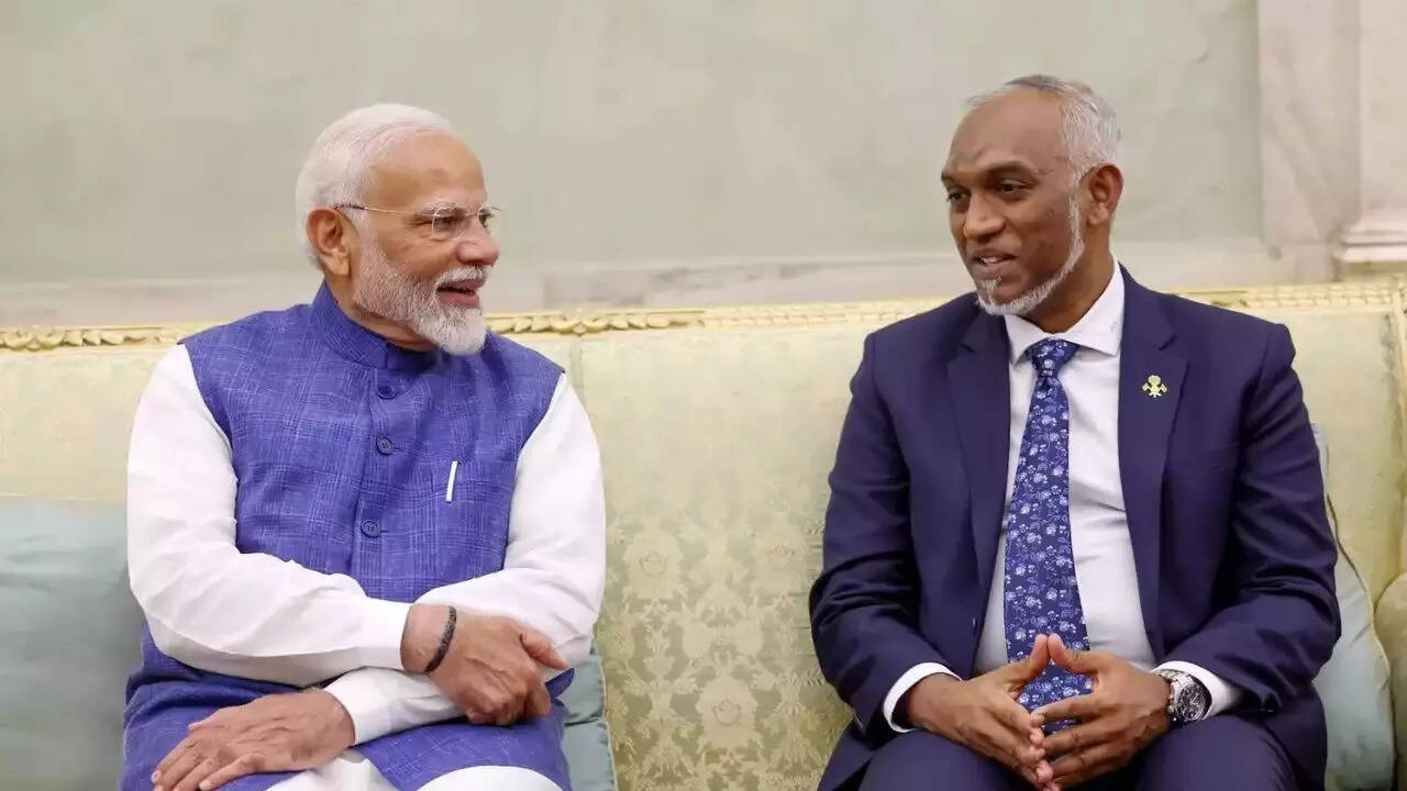 India comes to rescue of Maldives, signs mega currency swap deal & gives $360m in financial aid