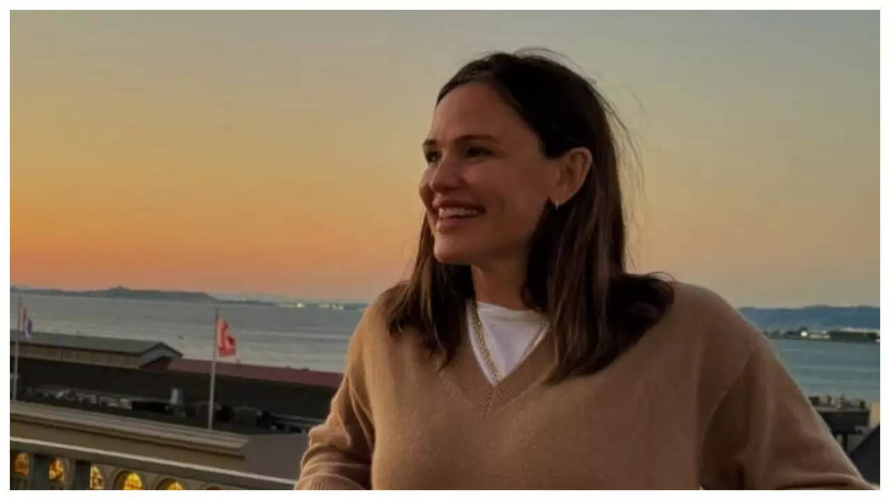 Jennifer Garner's hilarious first coffee tasting