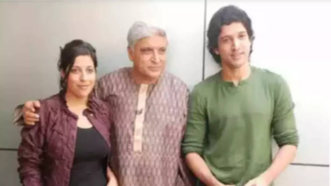 Javed reveals his kids consider his lines outdated