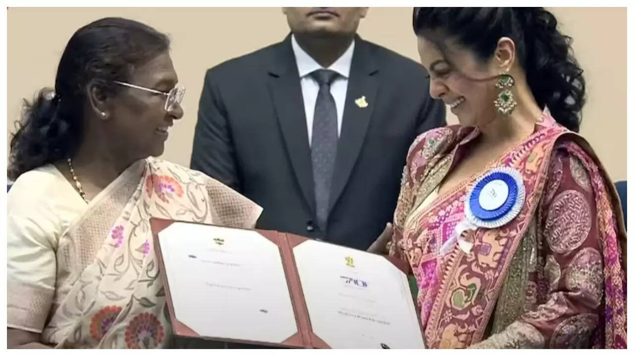 Manasi breaks down after Best Actress National Award win