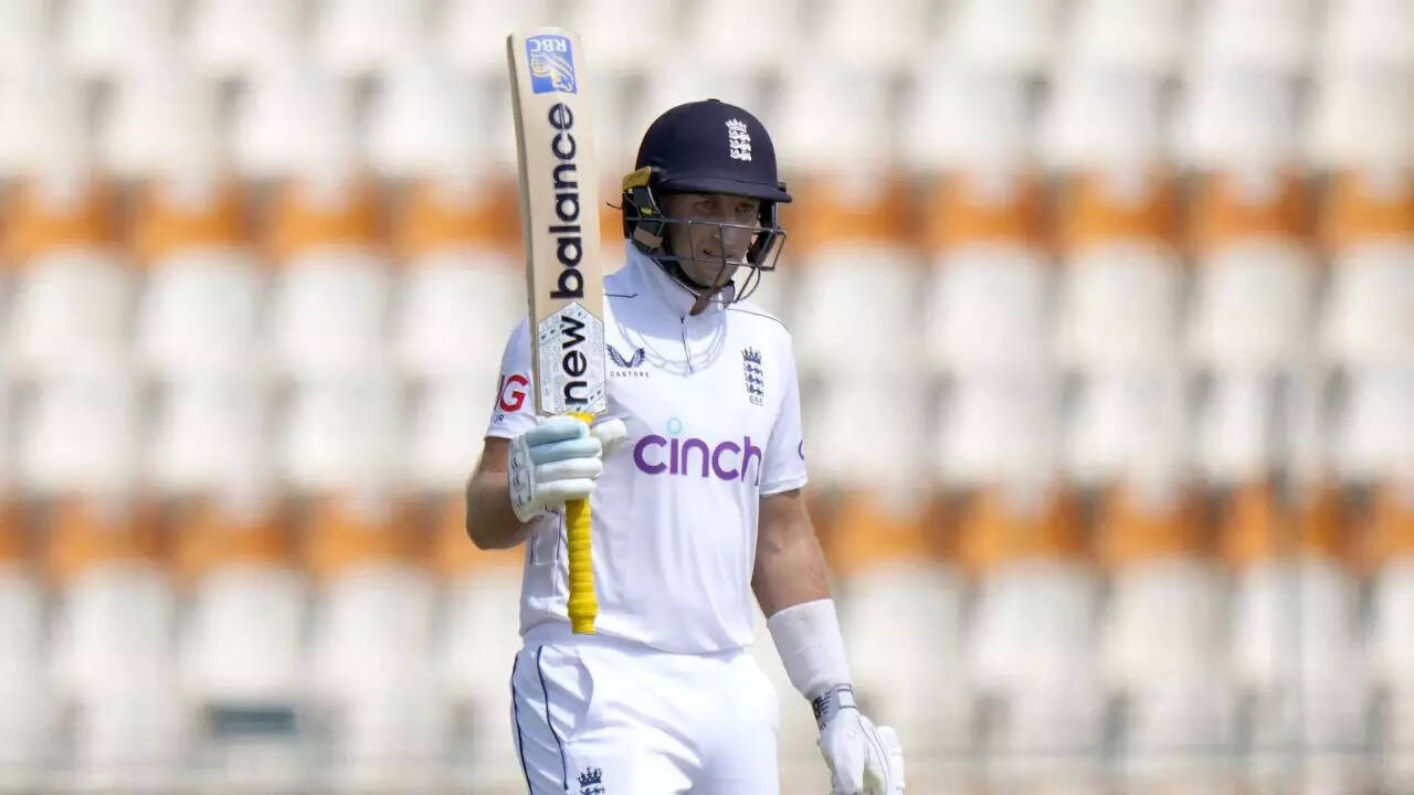 Cook backs Root to surpass Tendulkar’s record