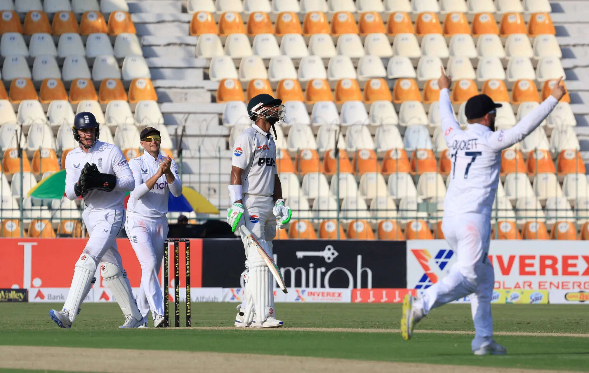 Pakistan drop to bottom of WTC standings after defeat vs England