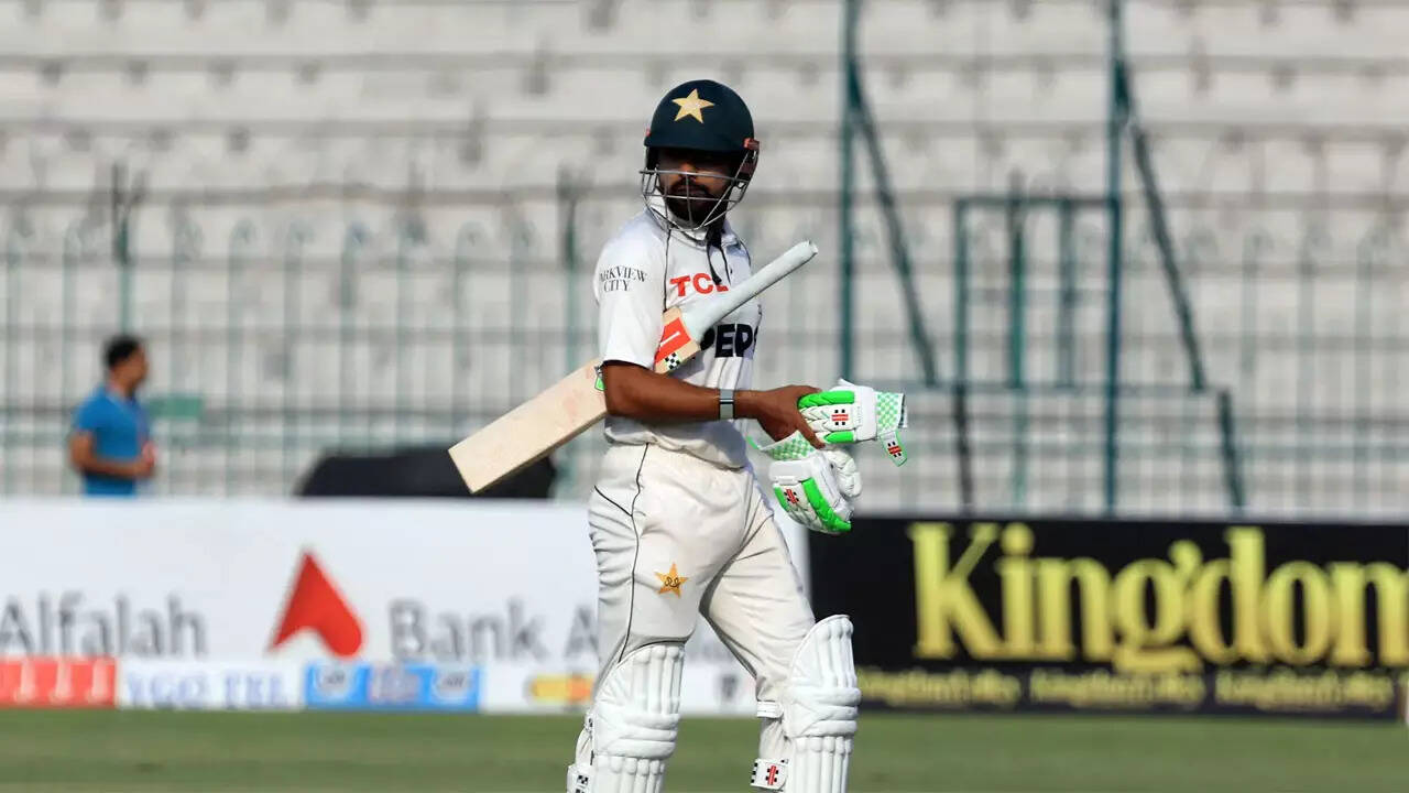 'Sharam inhe aati nahi': Basit Ali blasts Pakistan team after humiliating loss