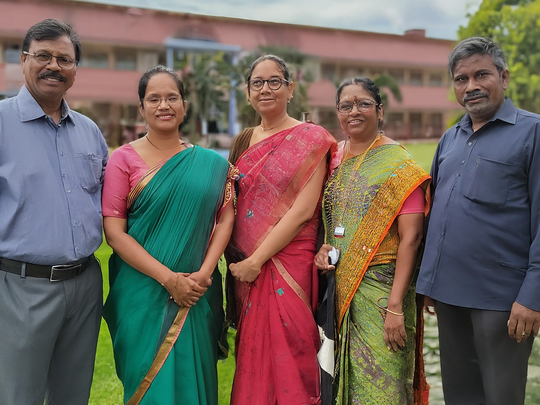 Bihar Enforces Dress Code for Staff and Teachers, Banning Casual Wear and Social Media Activities to Foster Professionalism