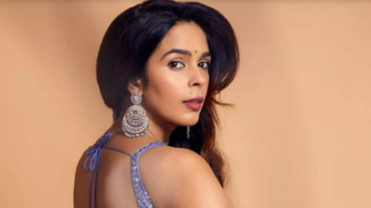 Mallika reveals her family didn't want a girl child