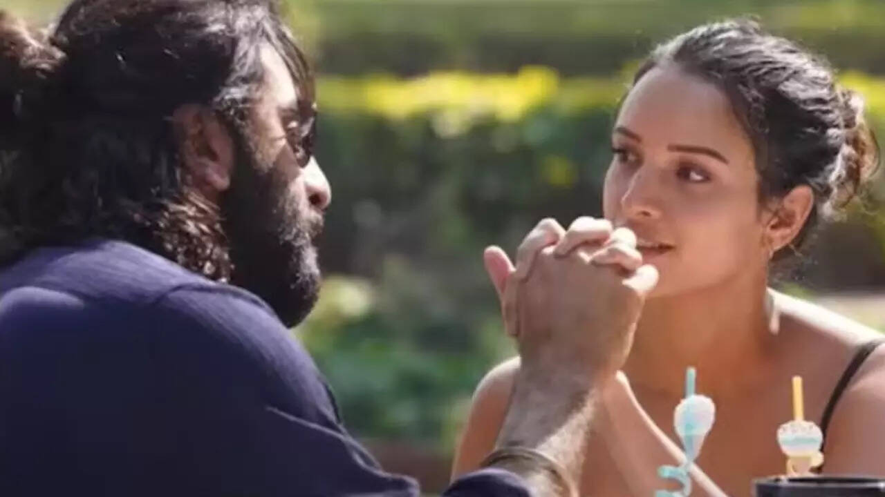 Triptii felt extreme performance pressure in front of Ranbir