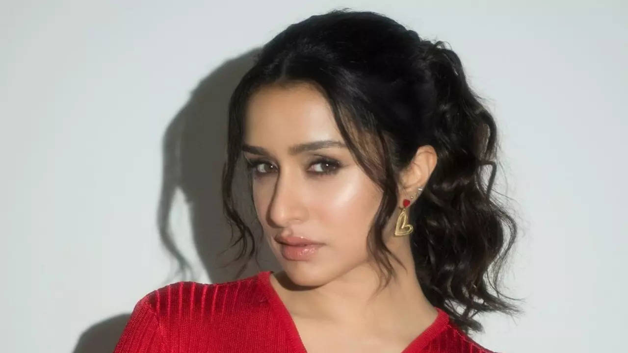 Shraddha CONFIRMS she's in a relationship