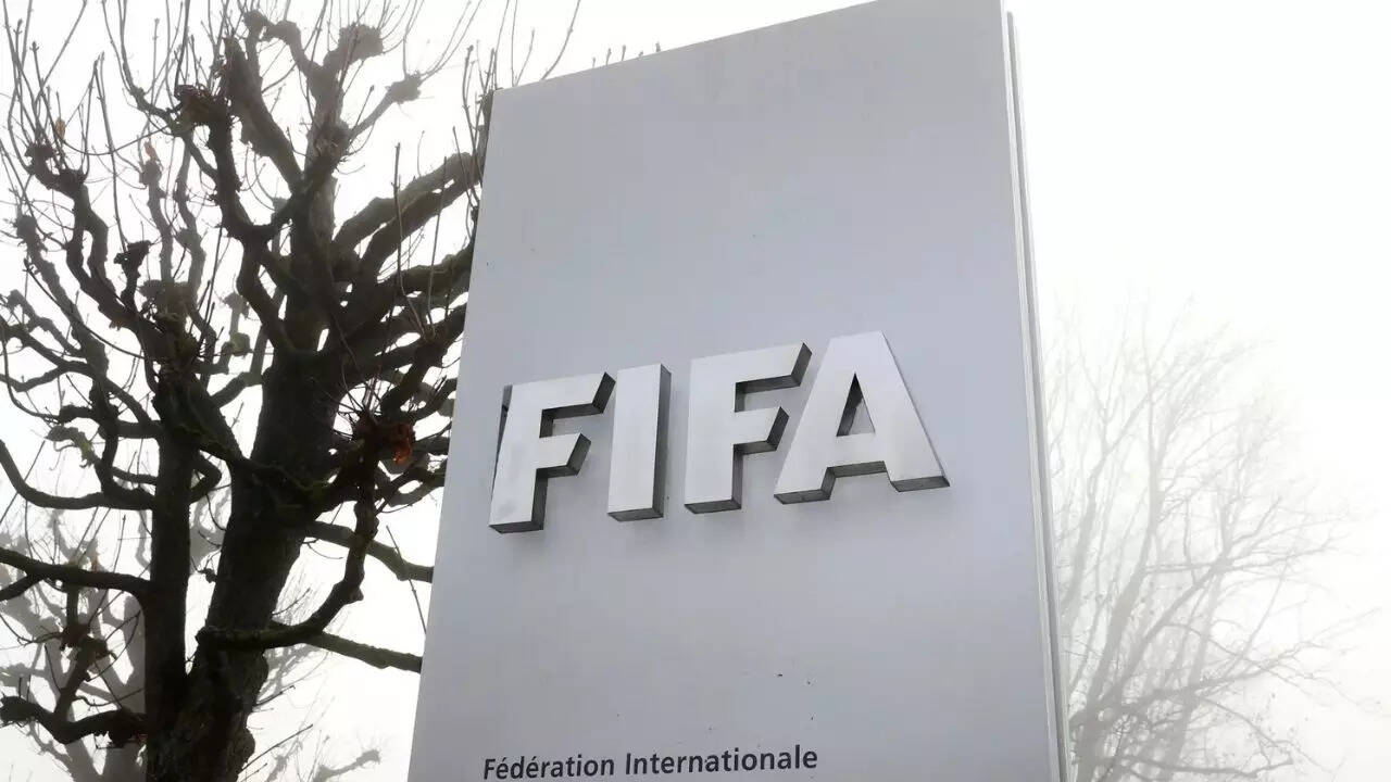 FIFA to revisit transfer policies in response to EU judgment