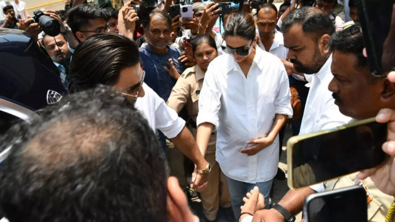 When Deepika flaunted her baby bump during elections