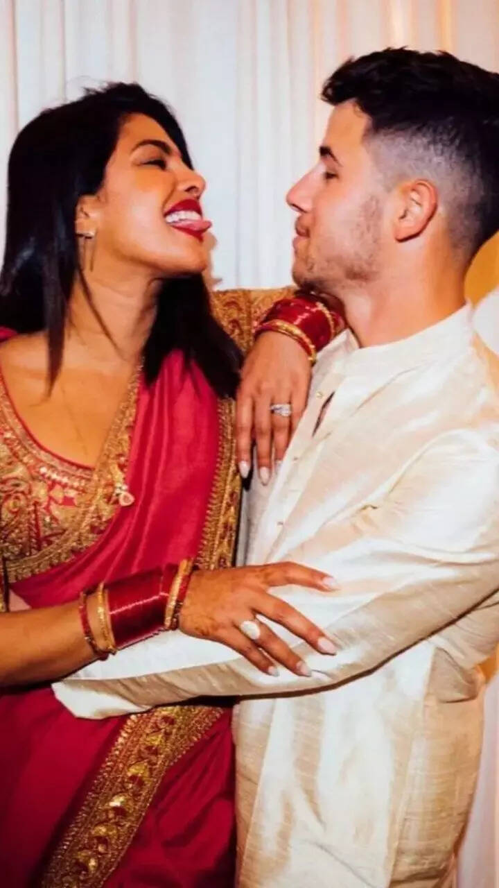 Priyanka -Nick: Karwa Chauth pics