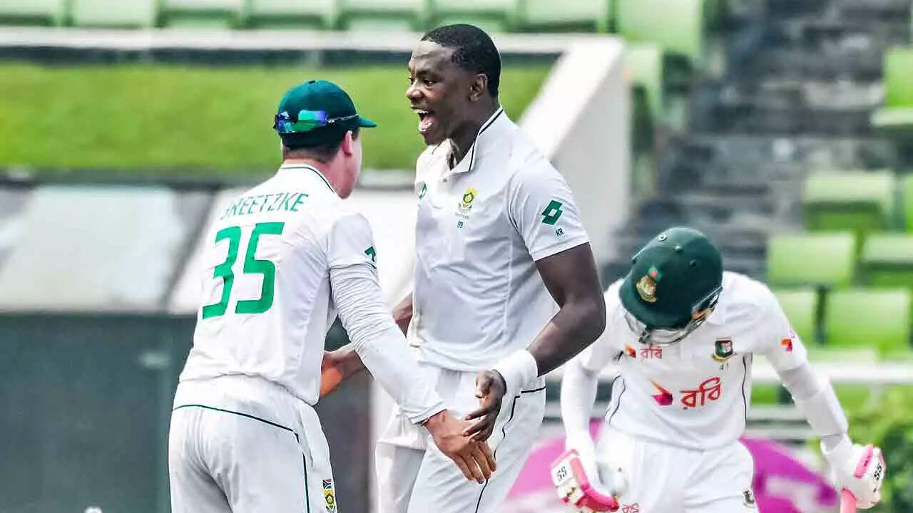 Rabada grabs 300th Test wicket as SA take lead over Bangladesh