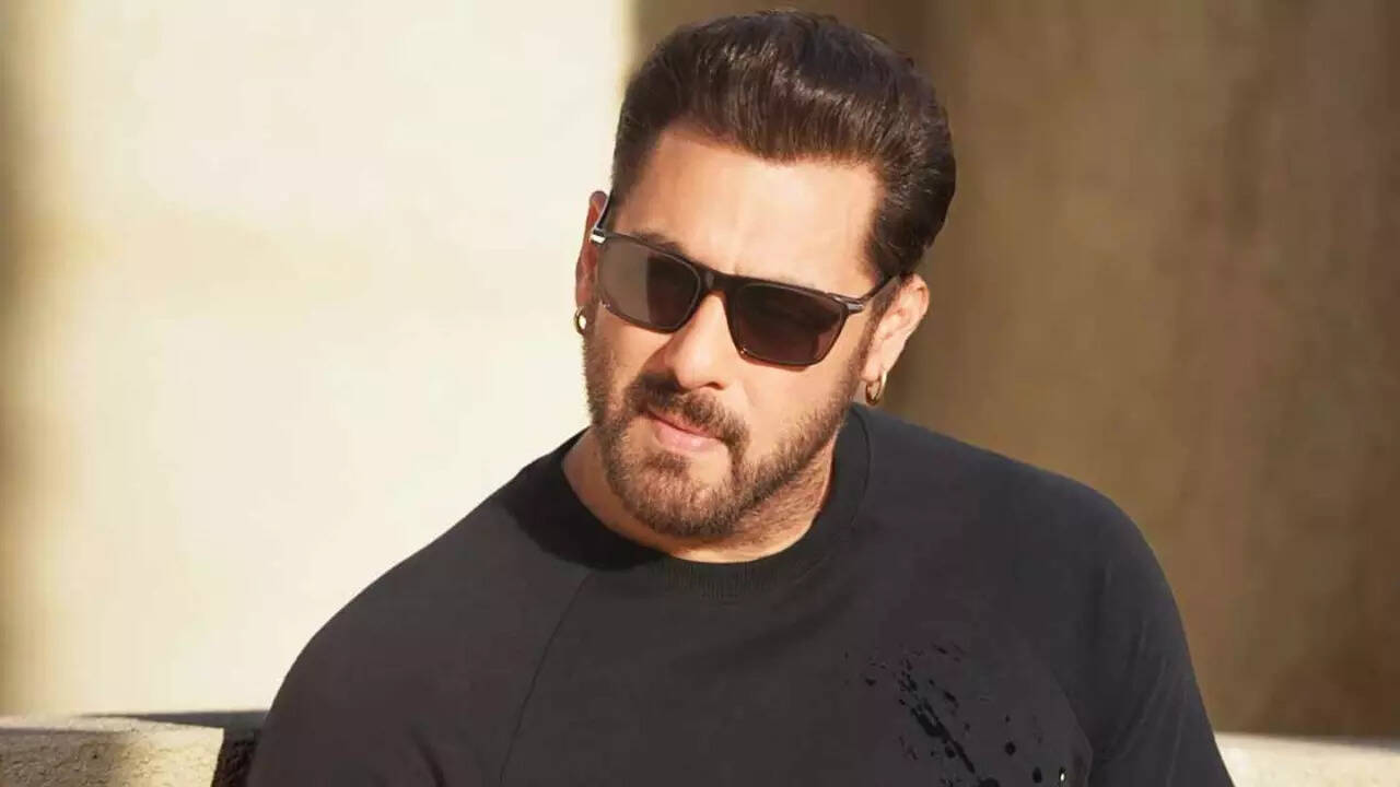 Man who threatened Salman Khan apologizes