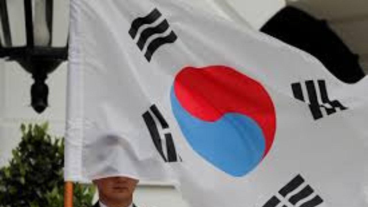 South Korea calls for pullout of North troops 'in Russia'