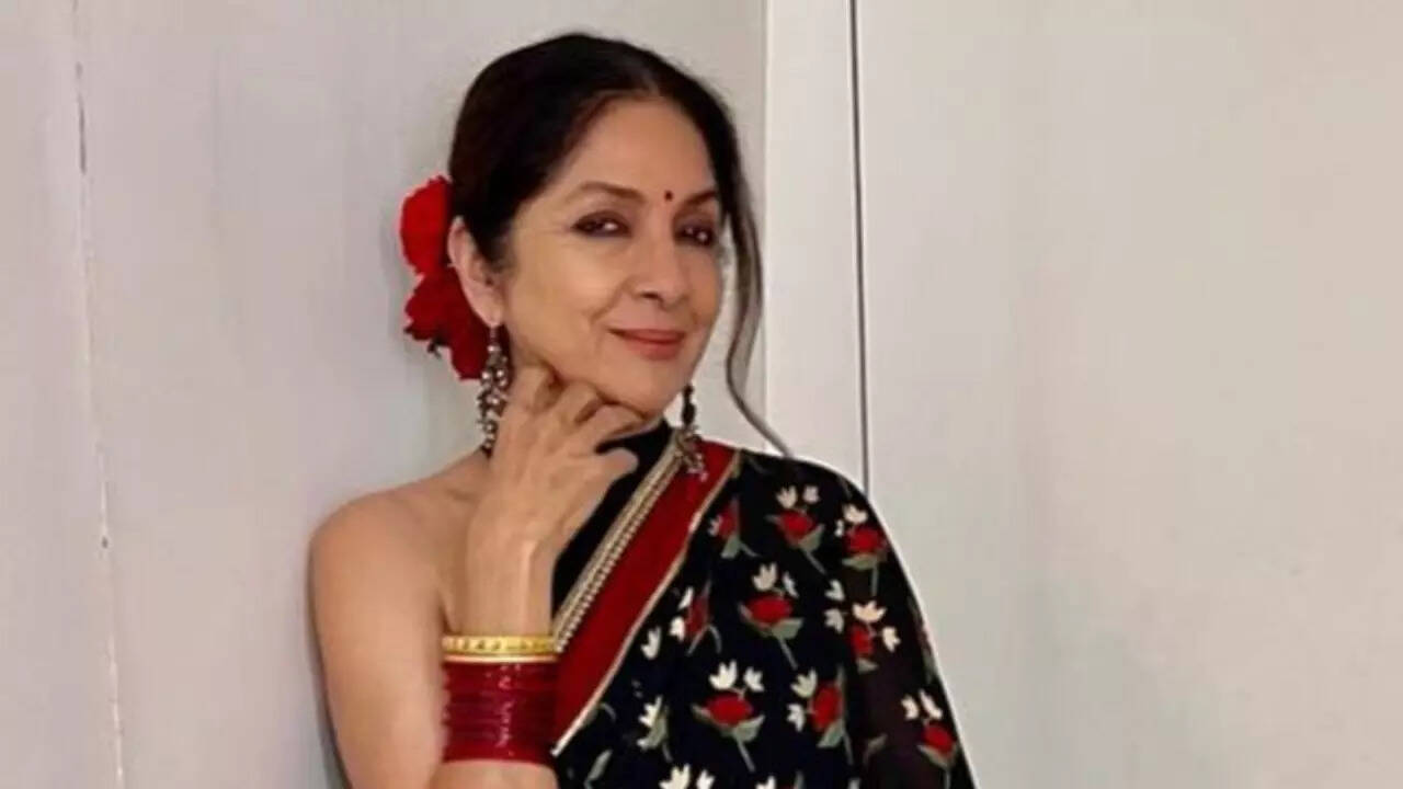 When Neena was paying for an ex bf's cigarettes and he mocked her