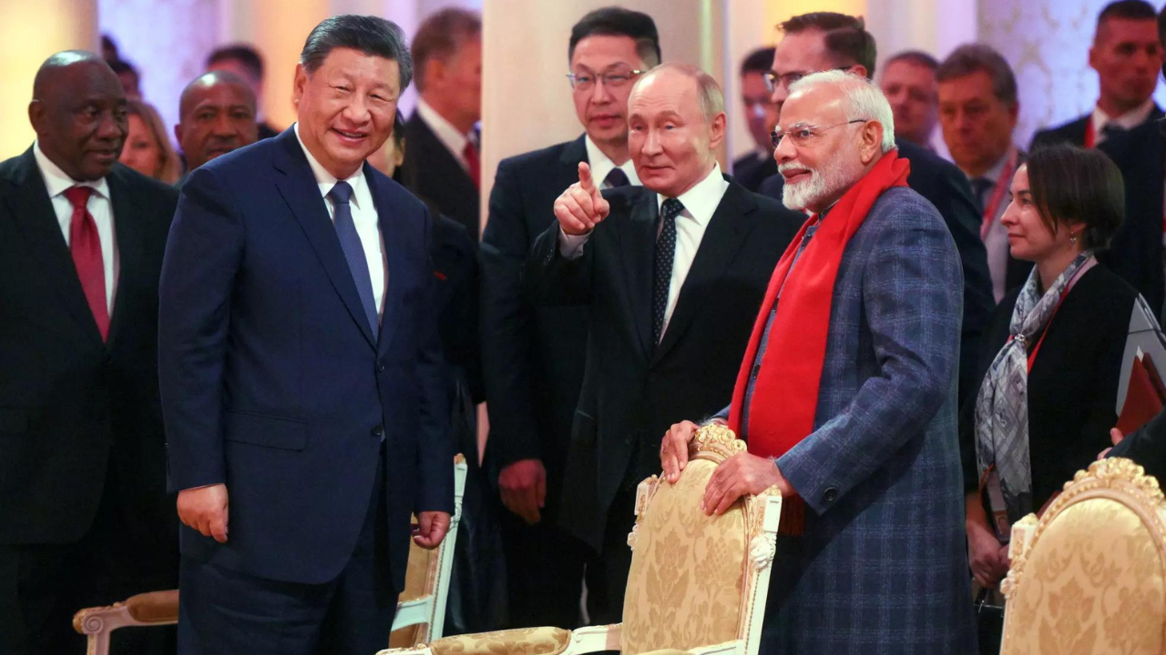 Modi-Xi meet in Russia for India-China bilateral talks after 5 years