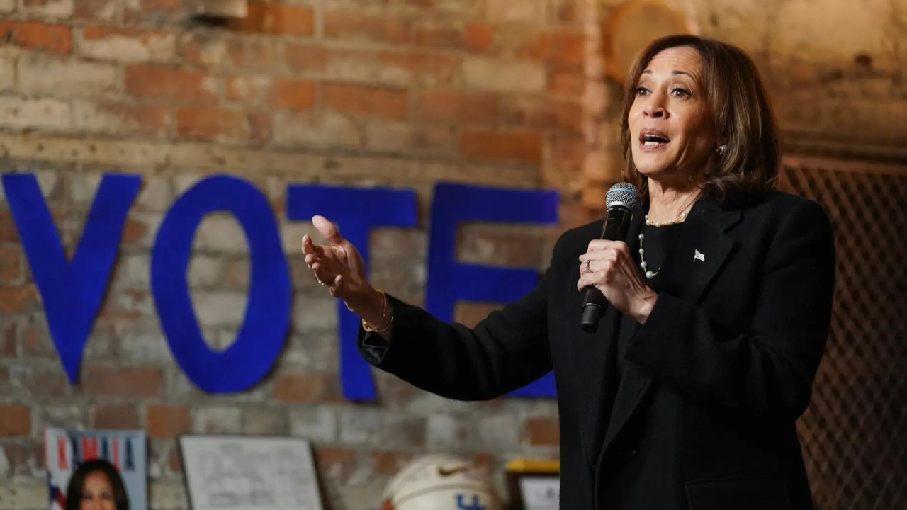 Kamala denies that sexism is a factor in US presidential race, despite polls suggesting otherwise