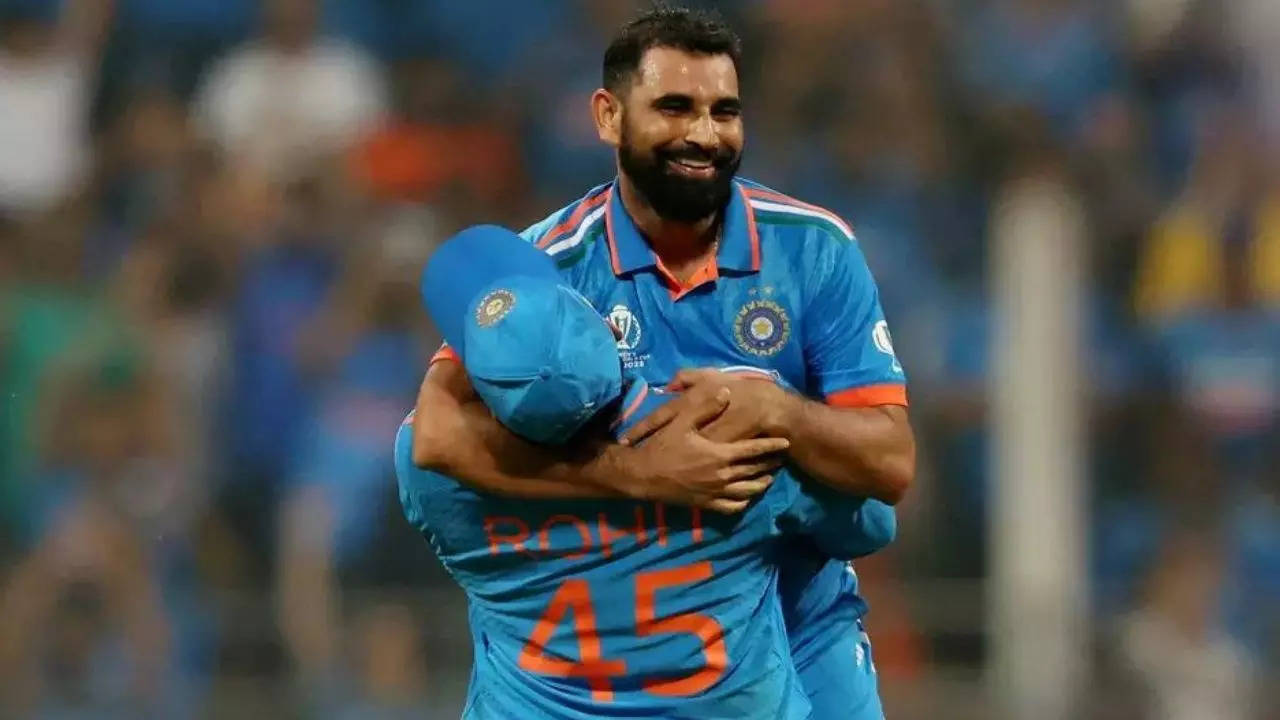 Shami rates Rohit as captain, says 'woh acchi tarike se janta hai...'