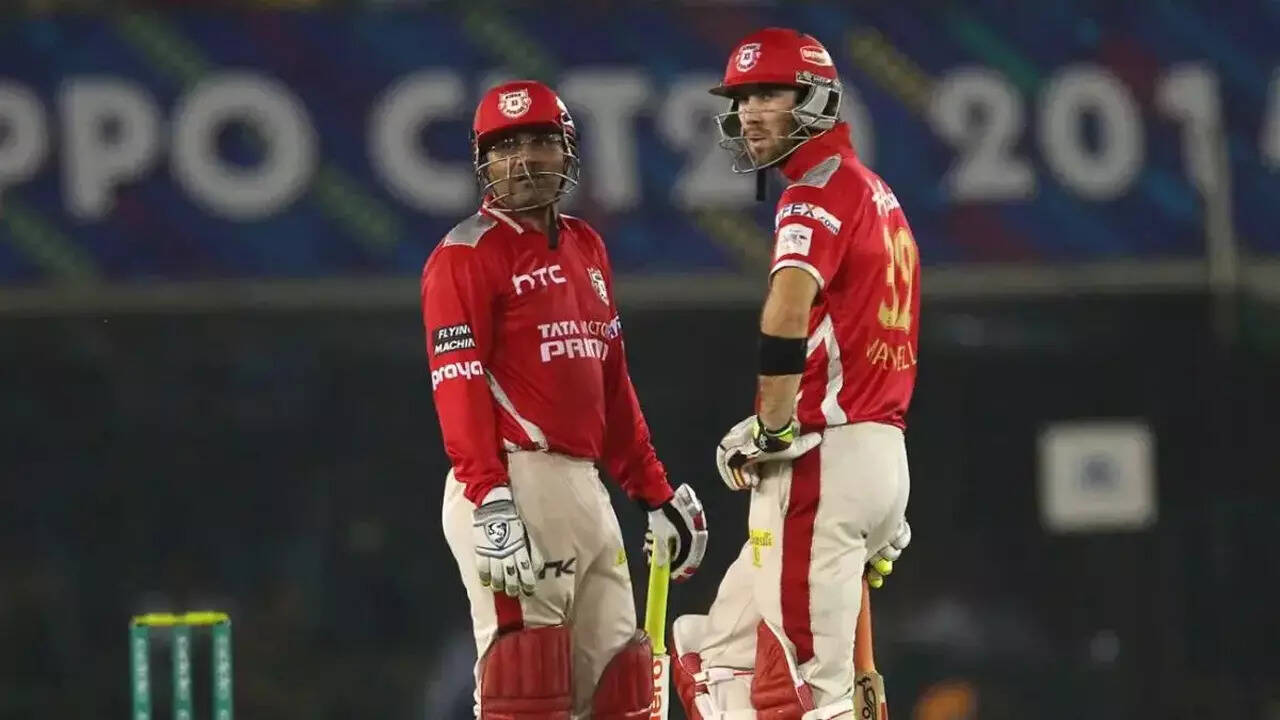 Maxwell makes startling revelation about his rift with Sehwag