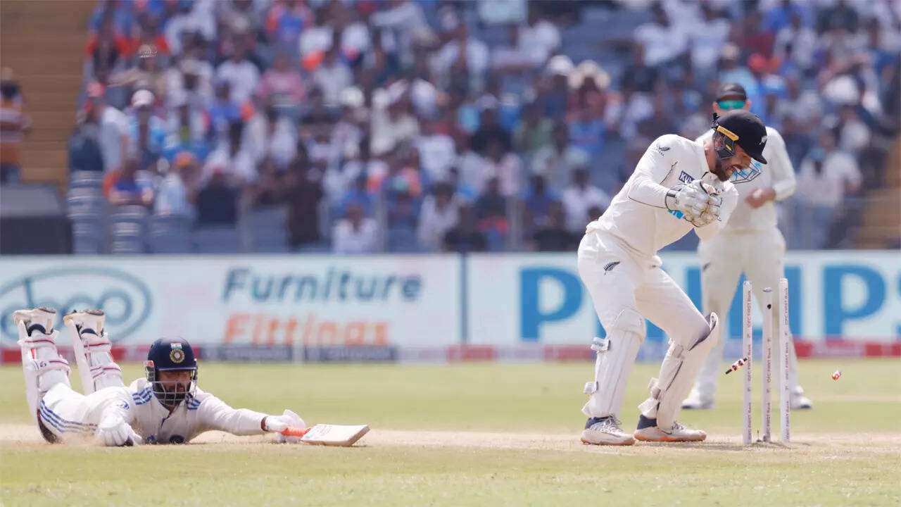 'Horrible' Pant run-out puts India on back foot in record chase
