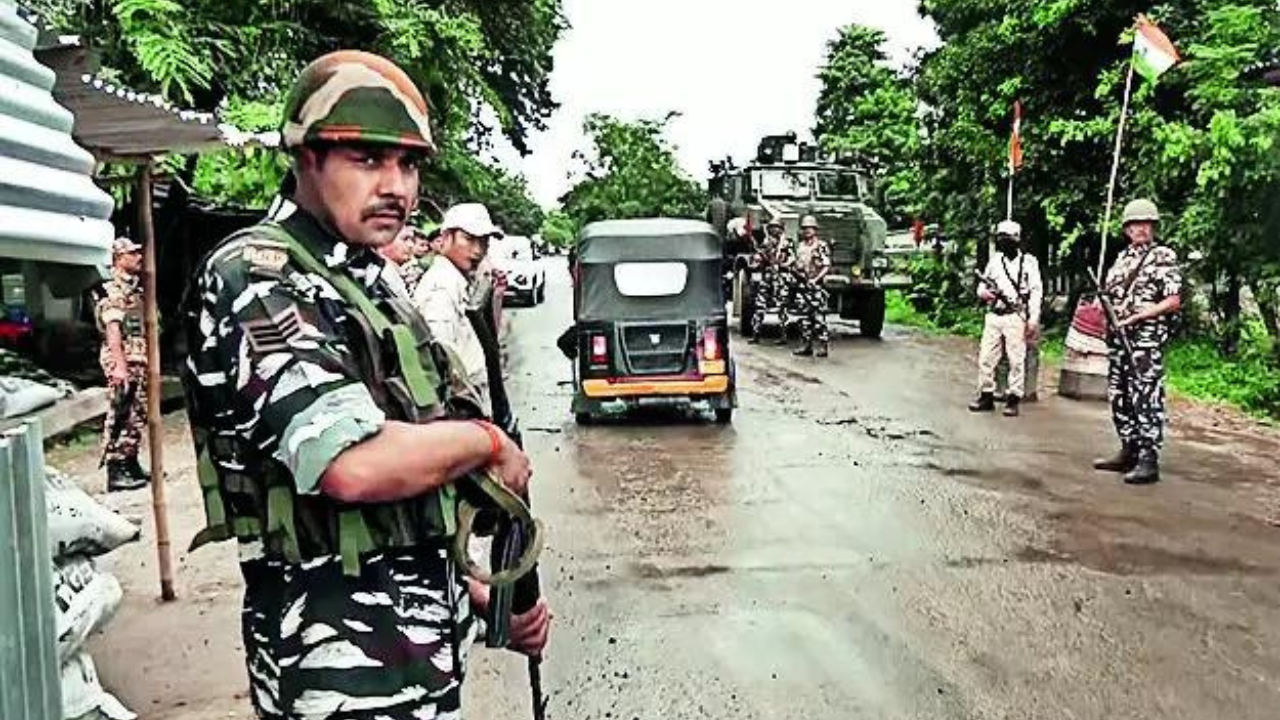 Militants open fire, hurl bombs as fresh violence hits Manipur