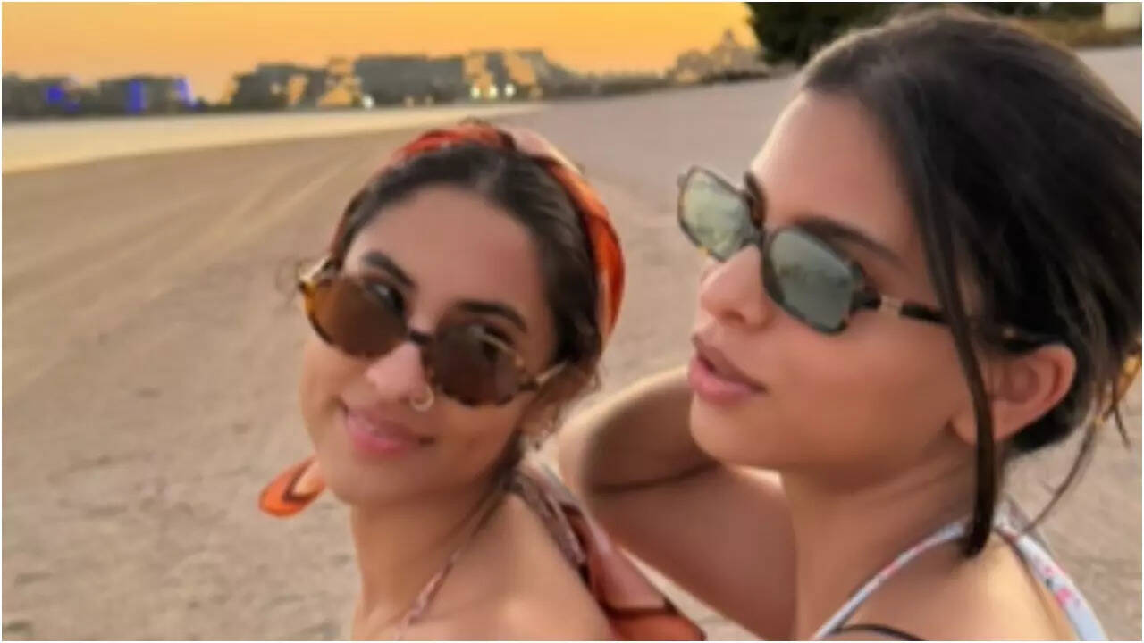 Suhana Khan dazzles in a glamorous beach look