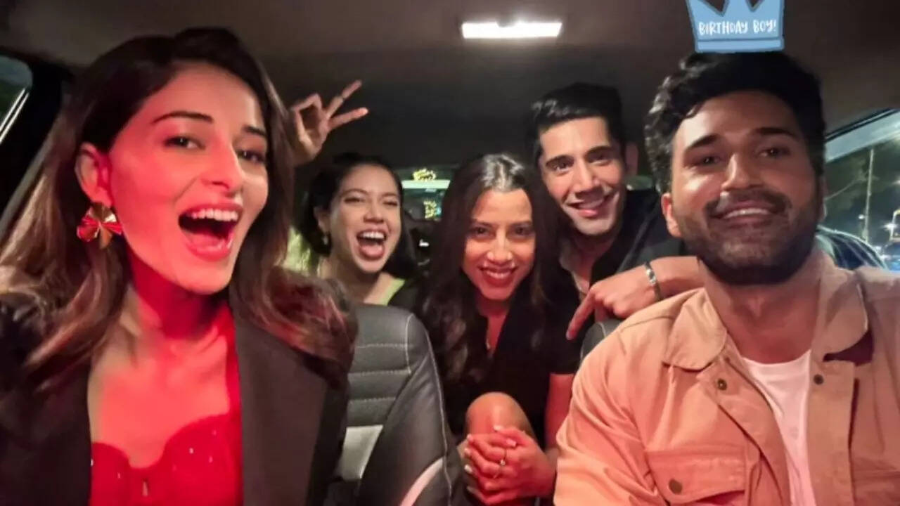 Ananya celebrates Gurfateh Pirzada’s birthday