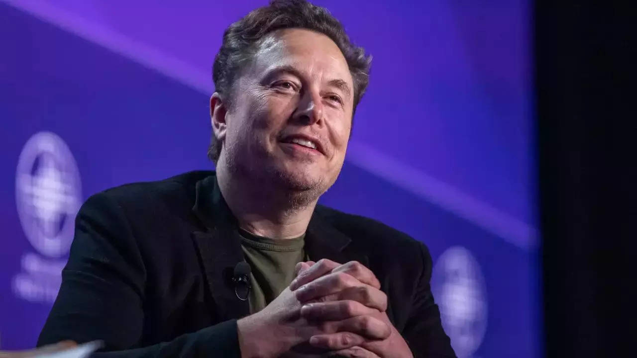 Elon Musk's '35 million plan' for family 3 mansions, 3 mothers, 11