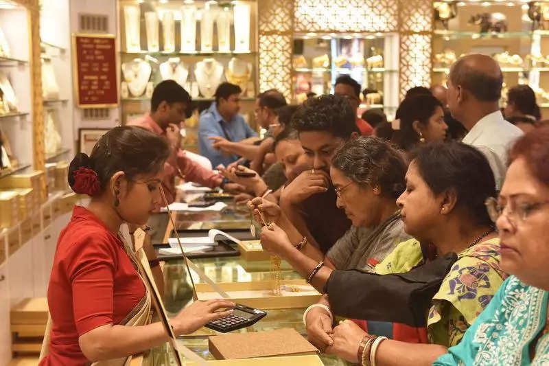 First-time earners go for gold this Dhanteras