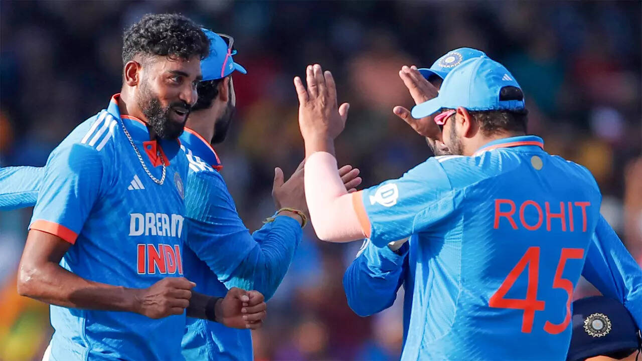 'There're positive vibes' - Akram can't wait to see India in Pakistan