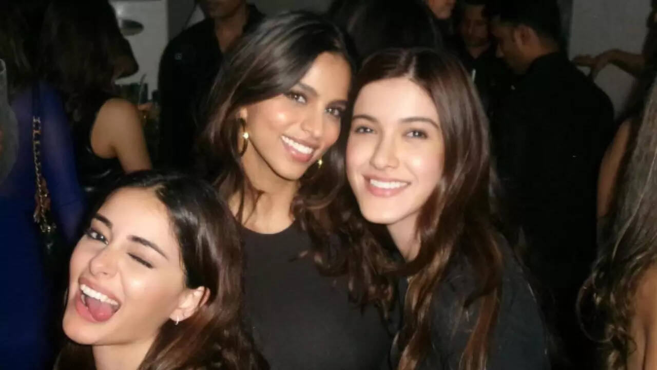 Pics from ​Ananya Panday's birthday bash