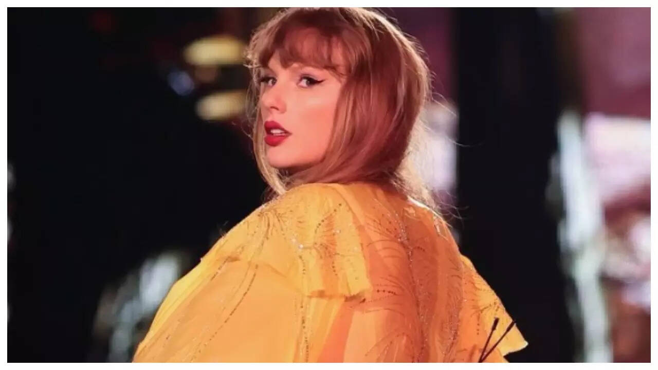 Taylor Swift urges fans to vote ahead of 2024 election