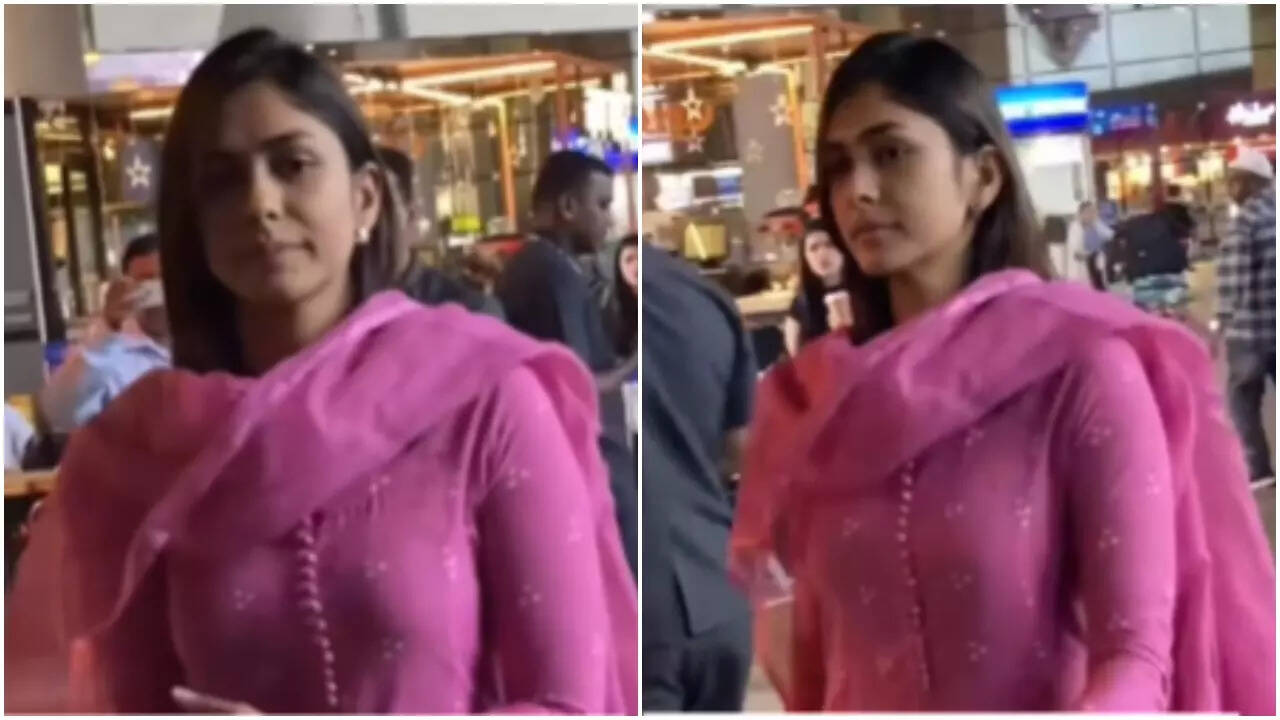 Mrunal dazzles in a beautiful traditional outfit